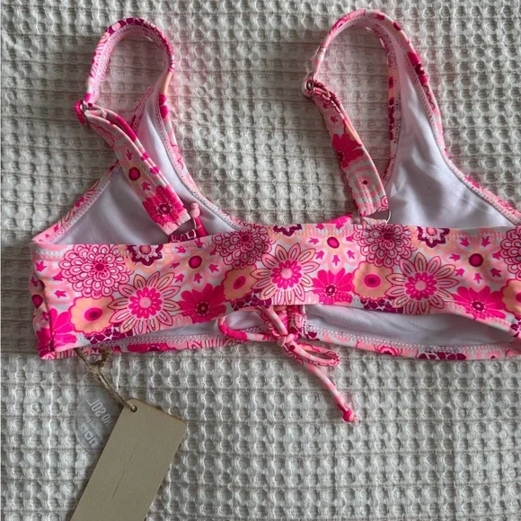 NWT Cabana Del Sol Pink & White Bikini Top - Picture 2 of 3